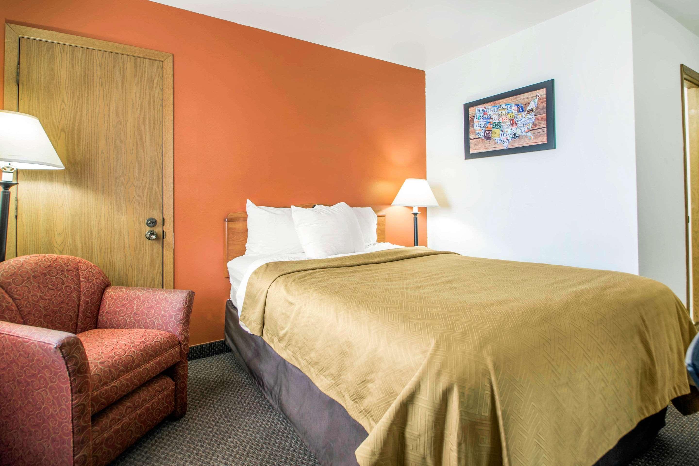 Clarion Pointe Hotel Tomah Kültér fotó